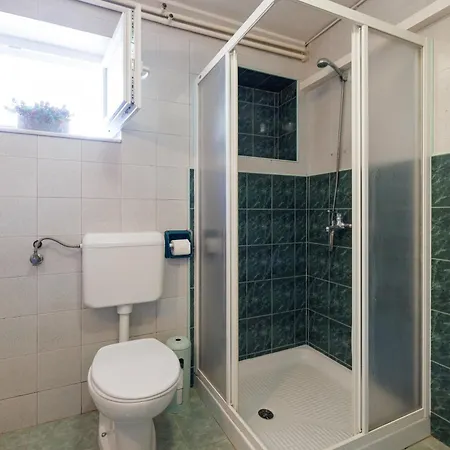 Apartmany Kosic Krk Town Buitenkant foto